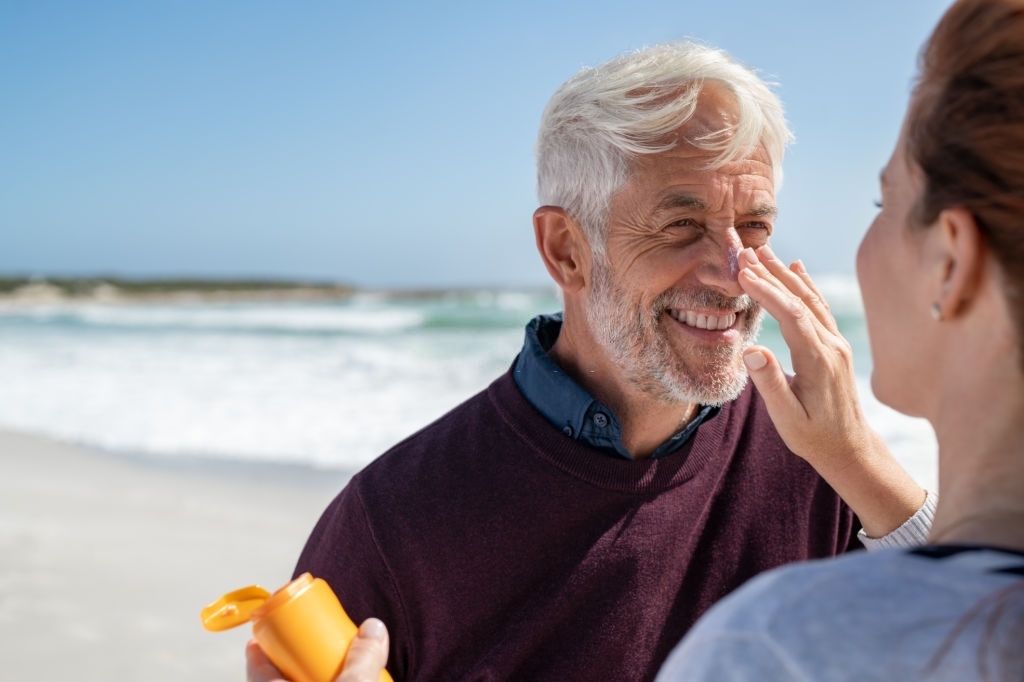 melanoma-in-the-elderly-12-commonly-asked-questions-and-facts